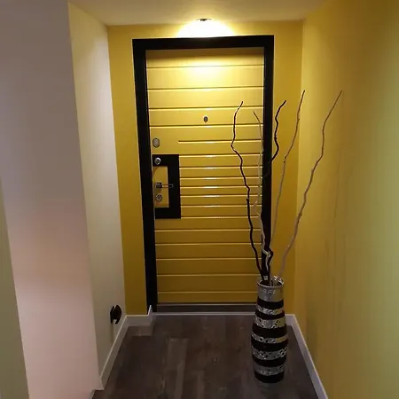 Paradise Apartment